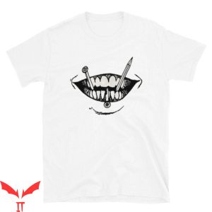 IT The Clown T-Shirt Spooky Psycho Theme Nails In A Mouth