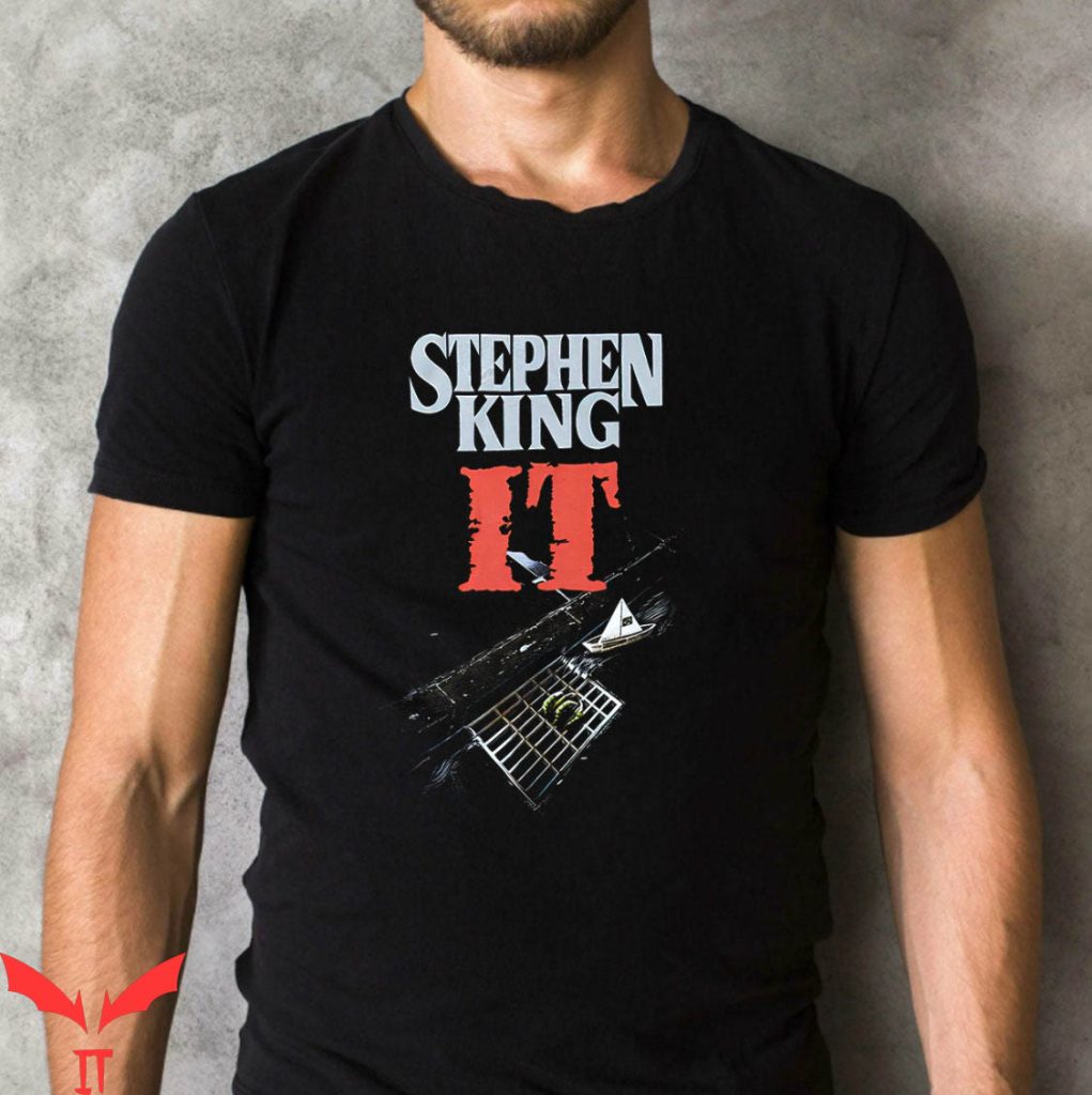 Stephen King IT TShirt Book Cover Scary Movie