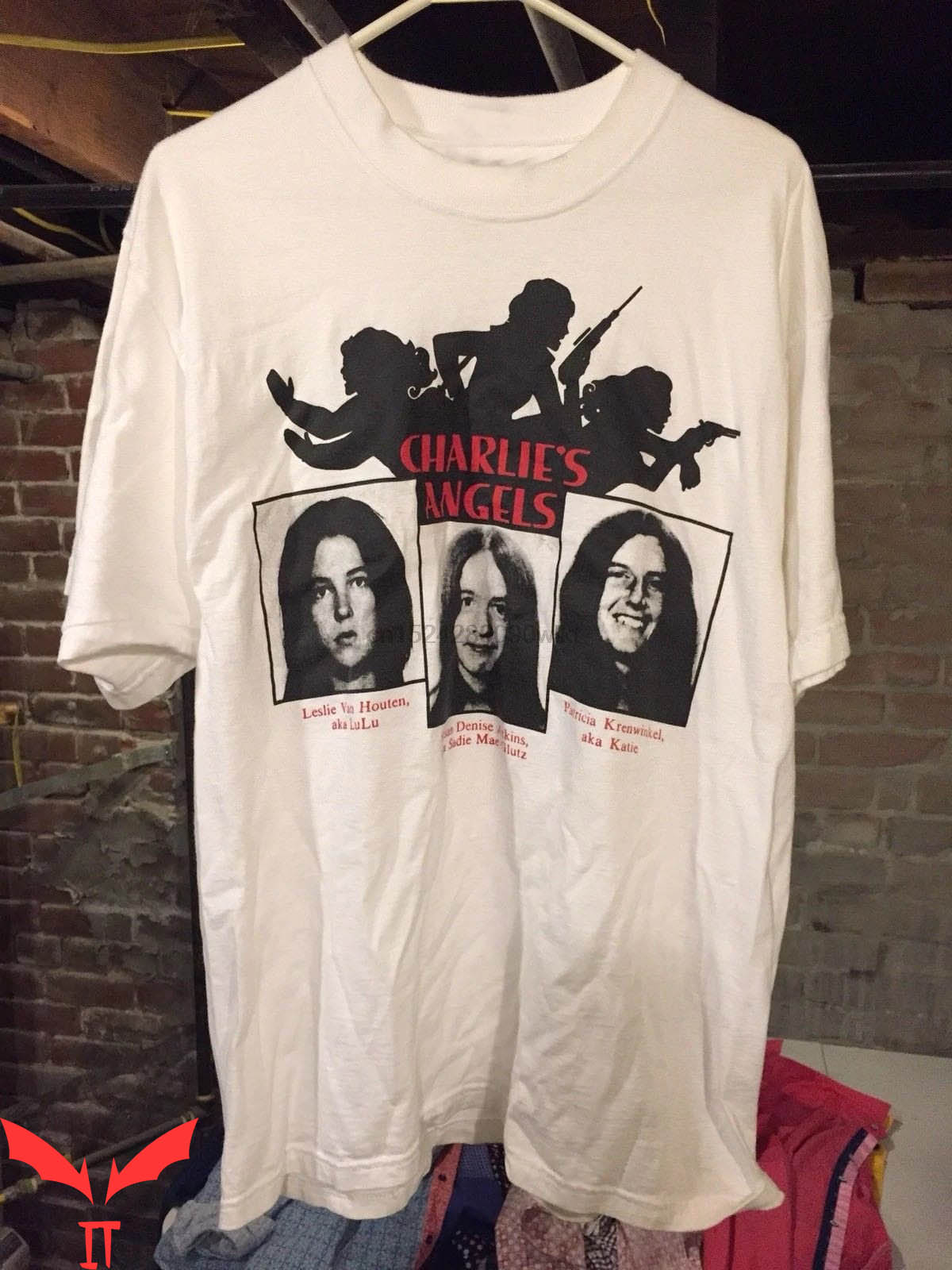Charles Manson T-Shirt Vintage Family Charlies Angels