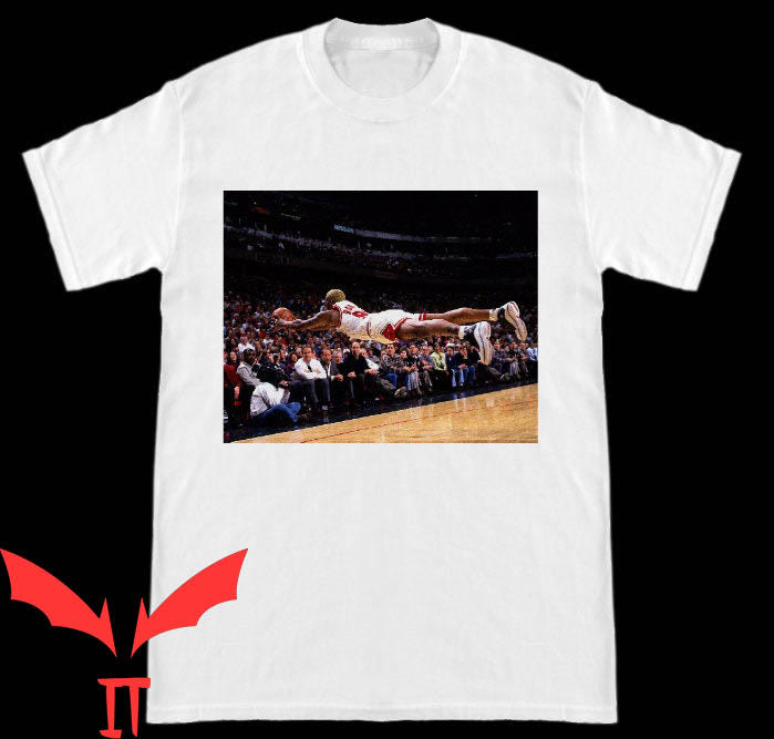 Dennis Rodman Vintage T-Shirt Diving For Ball Cool Tee