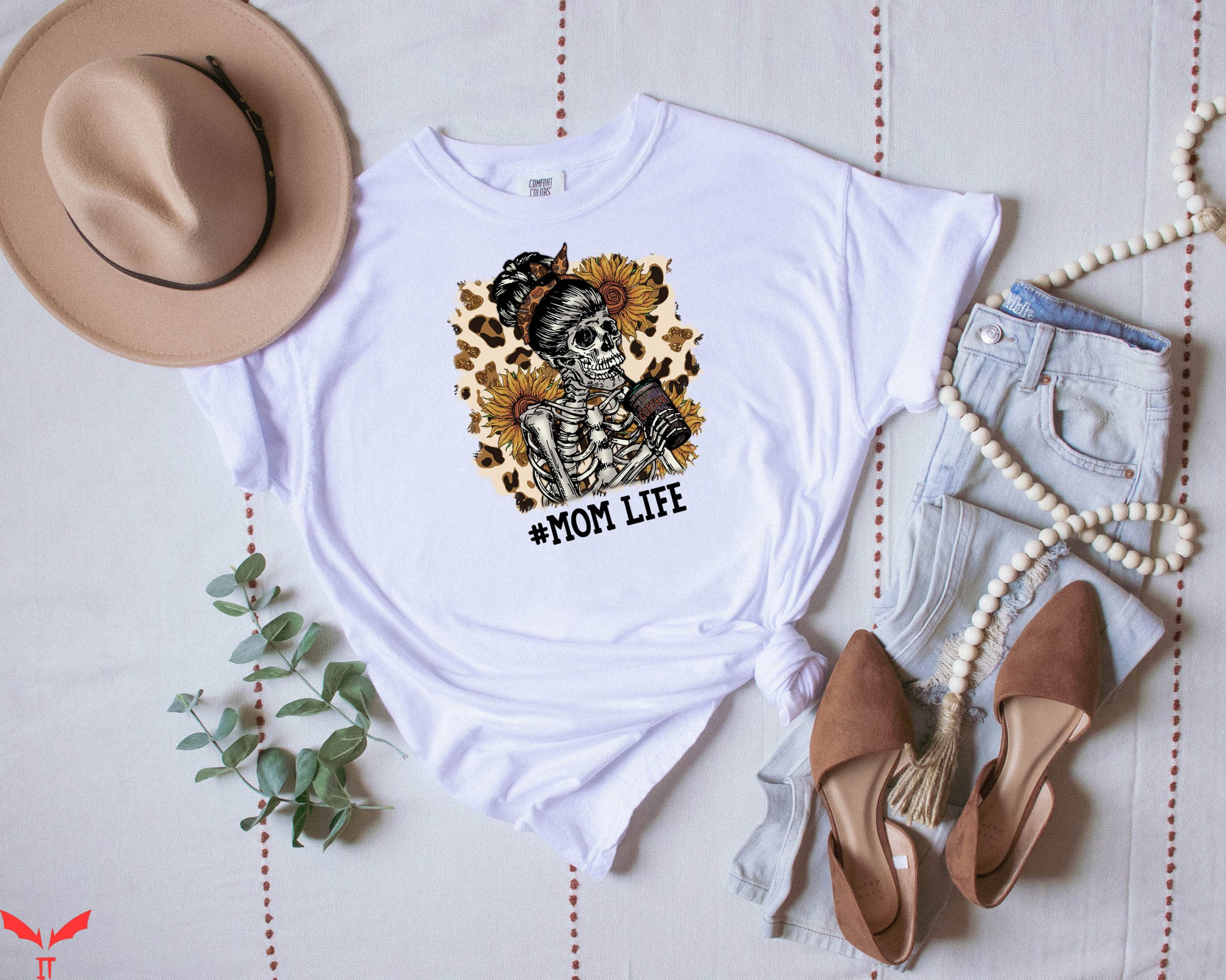 Mom Life T-Shirt Messy Bun Mama Mothers Day Cute Graphic Tee