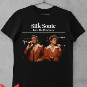 Silk Sonic T-Shirt Leave The Door Open Retro Style Graphic