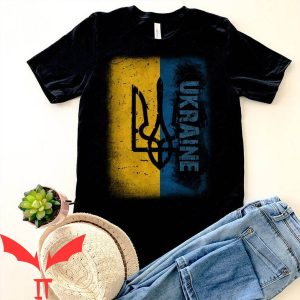 Support Ukraine T-Shirt Ukraine Flag Vintage Retro Style