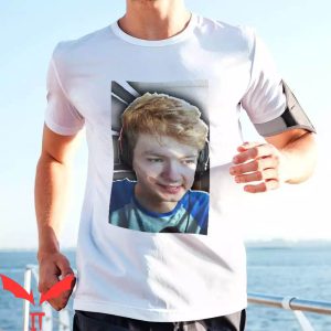 Tommy Innit T-Shirt Playing Moment Funny Minecraft Gamer