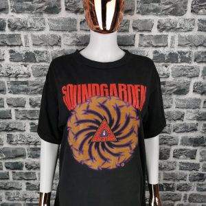 Vintage Soundgarden T-Shirt Soundgarden Badmotorfinger Tee