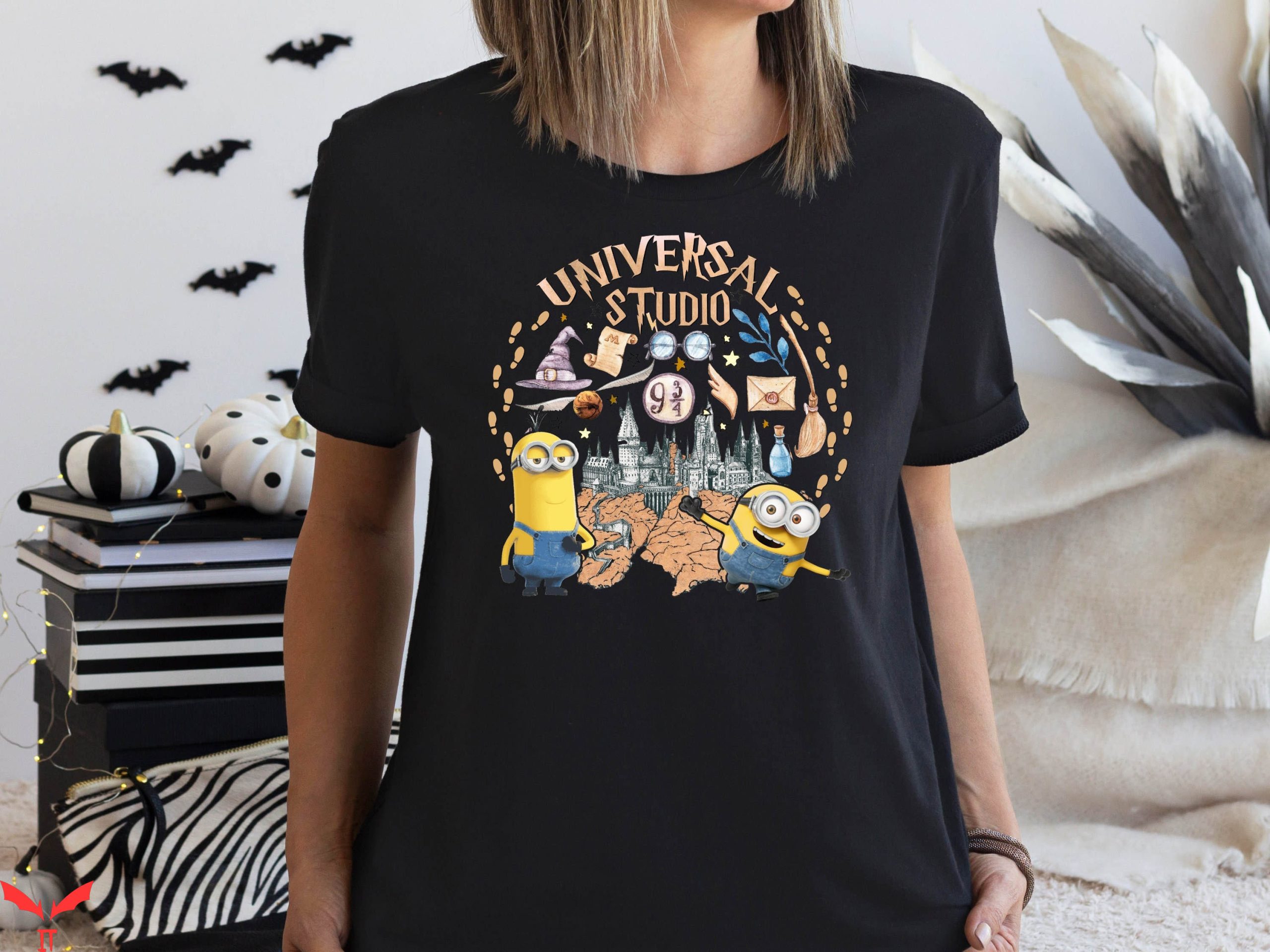 Vintage Universal Studios T-Shirt Halloween Trip Disney
