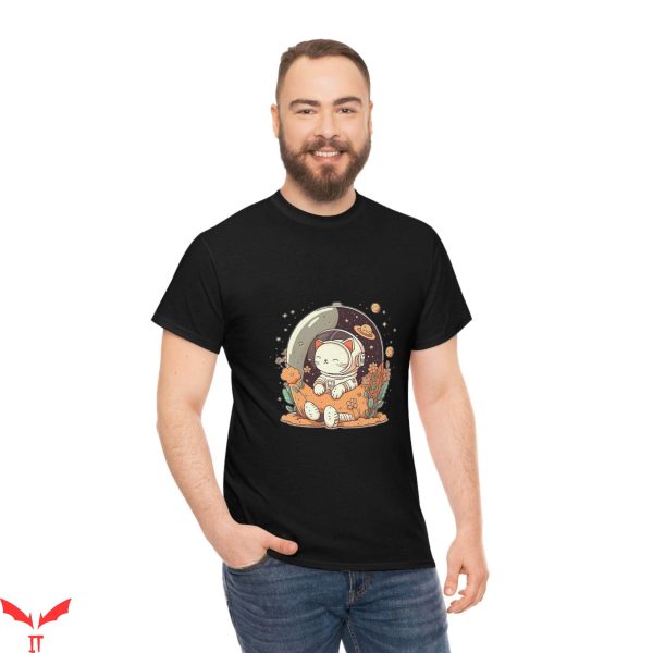 Earthy T-Shirt Cute Earthy Kitty Astronaut Galaxy Tee