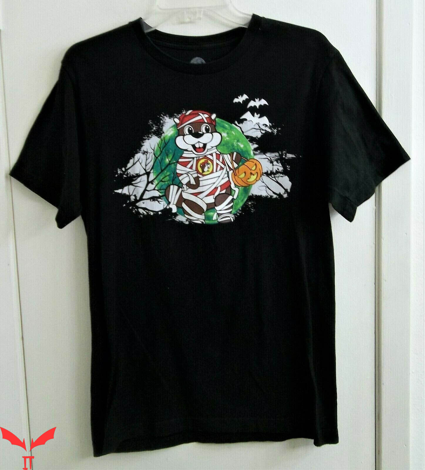 Buc Ee's Halloween T-shirt Buc Ee's Halloween T-shirt