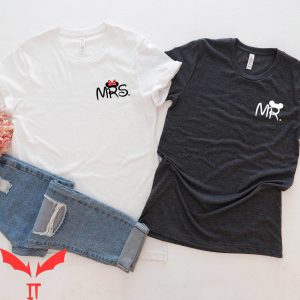 Disney Mr And Mrs T-Shirt Pocket Size Wedding Honeymoo