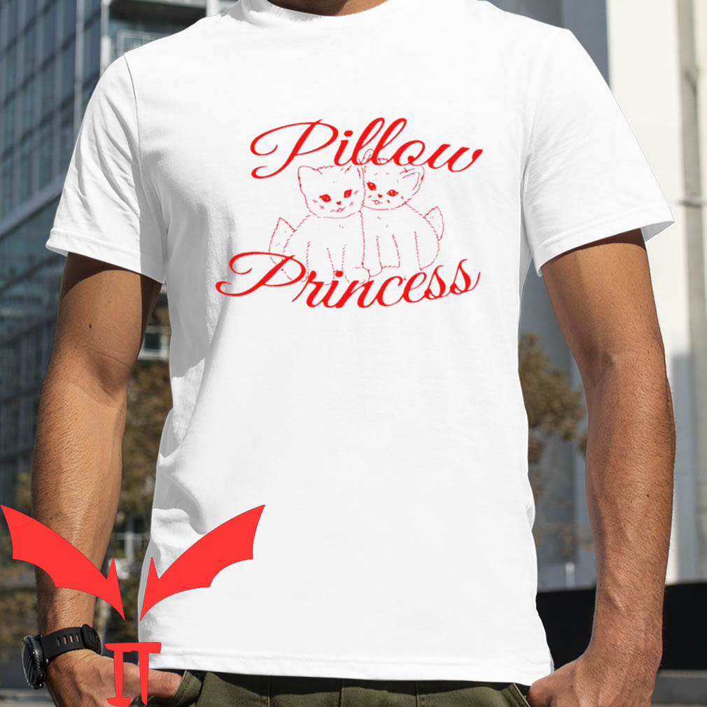 Pillow Princess T-shirt Pink Cute Couple Cat Lesbian LGBTQ Pillow Princess T-shirt Pink Cute Couple Cat Lesbian LGBTQ