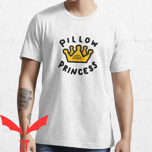 Pillow Princess T-shirt Golden Crown Lesbian Loving LGBT Pillow Princess T-shirt Golden Crown Lesbian Loving LGBT
