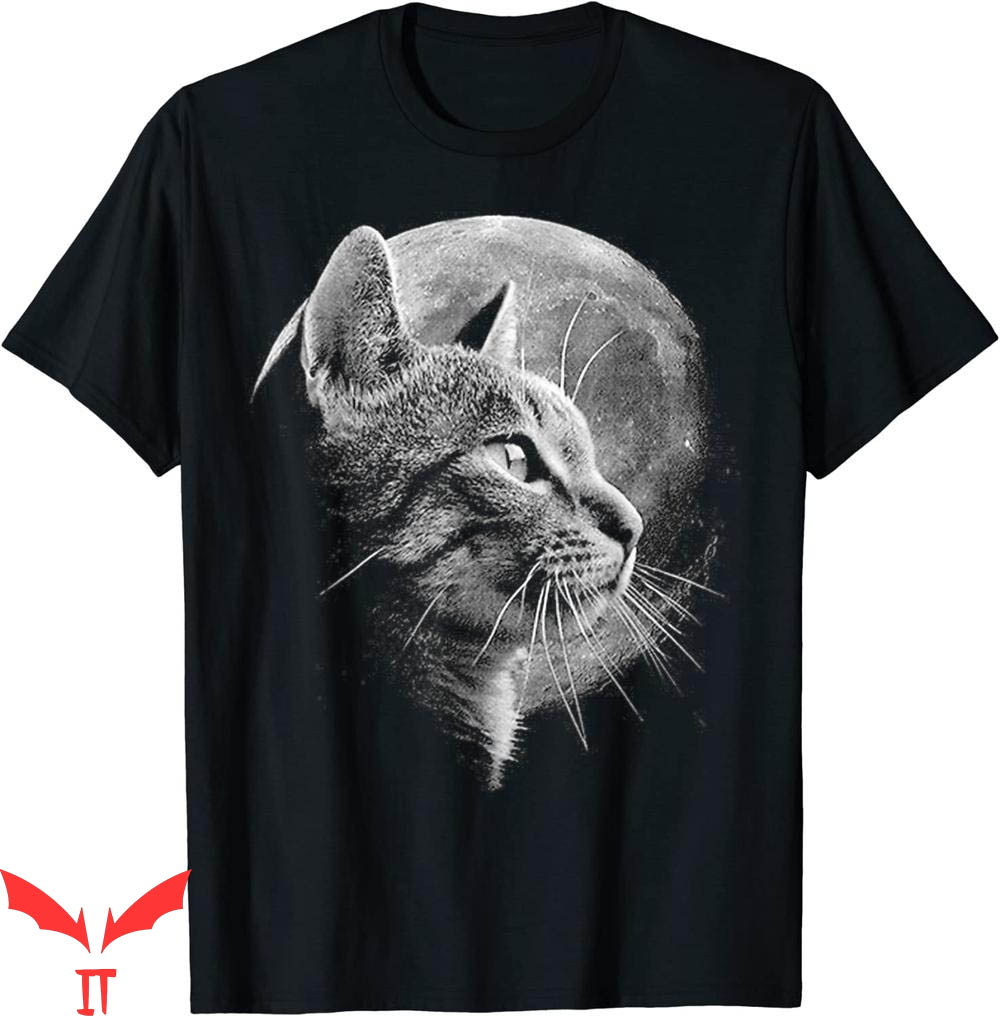 Cat Face T-Shirt Cute With Moon Funny Cat Face T-Shirt Cute With Moon Funny