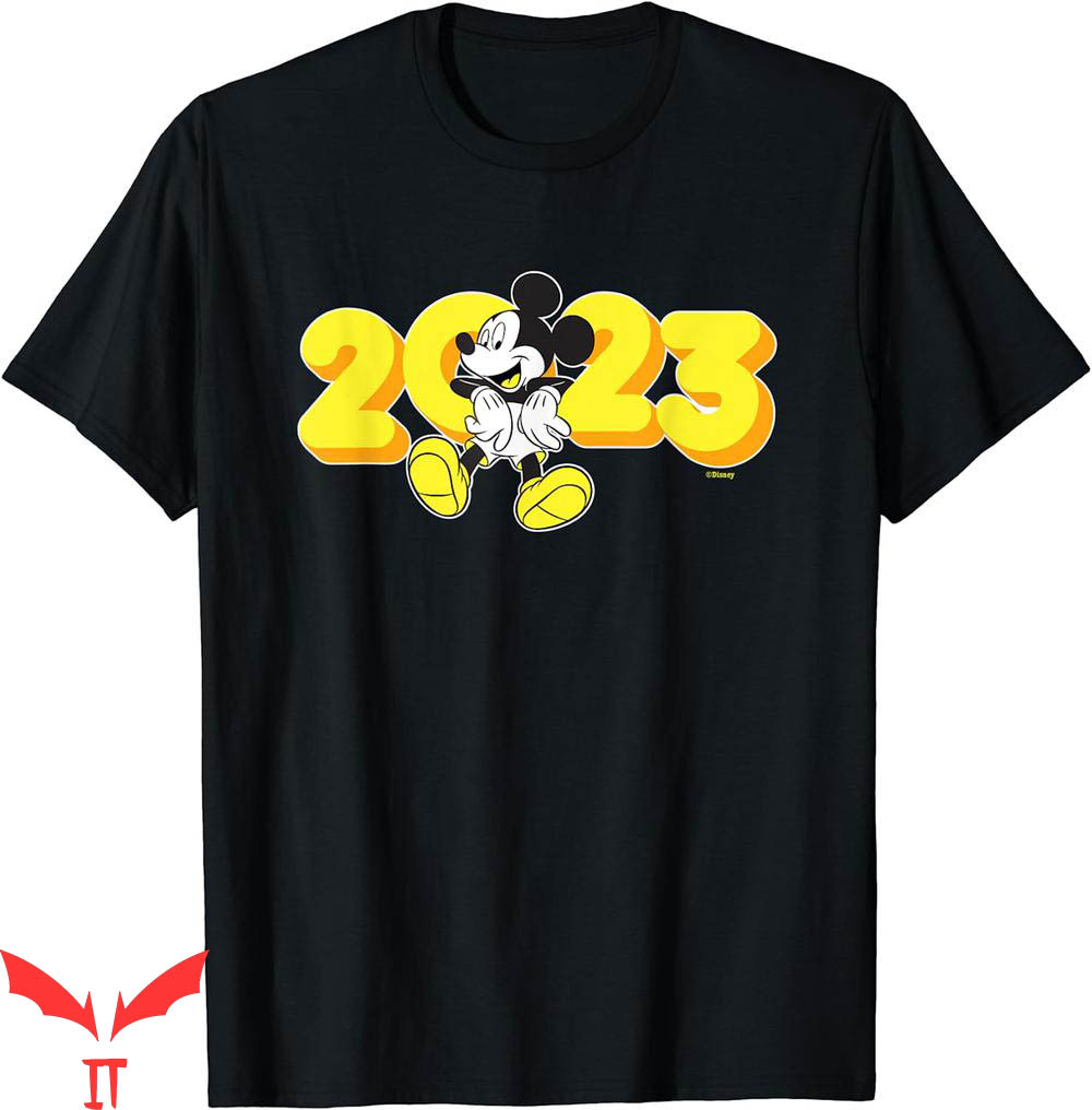 Disney 2023 T-Shirt Mickey Mouse Class Graduation Hangin Out Disney 2023 T-Shirt Mickey Mouse Class Graduation Hangin Out