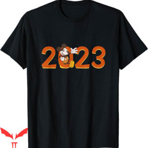 Disney 2023 T-Shirt Mickey Mouse Waving Anniversary New Year