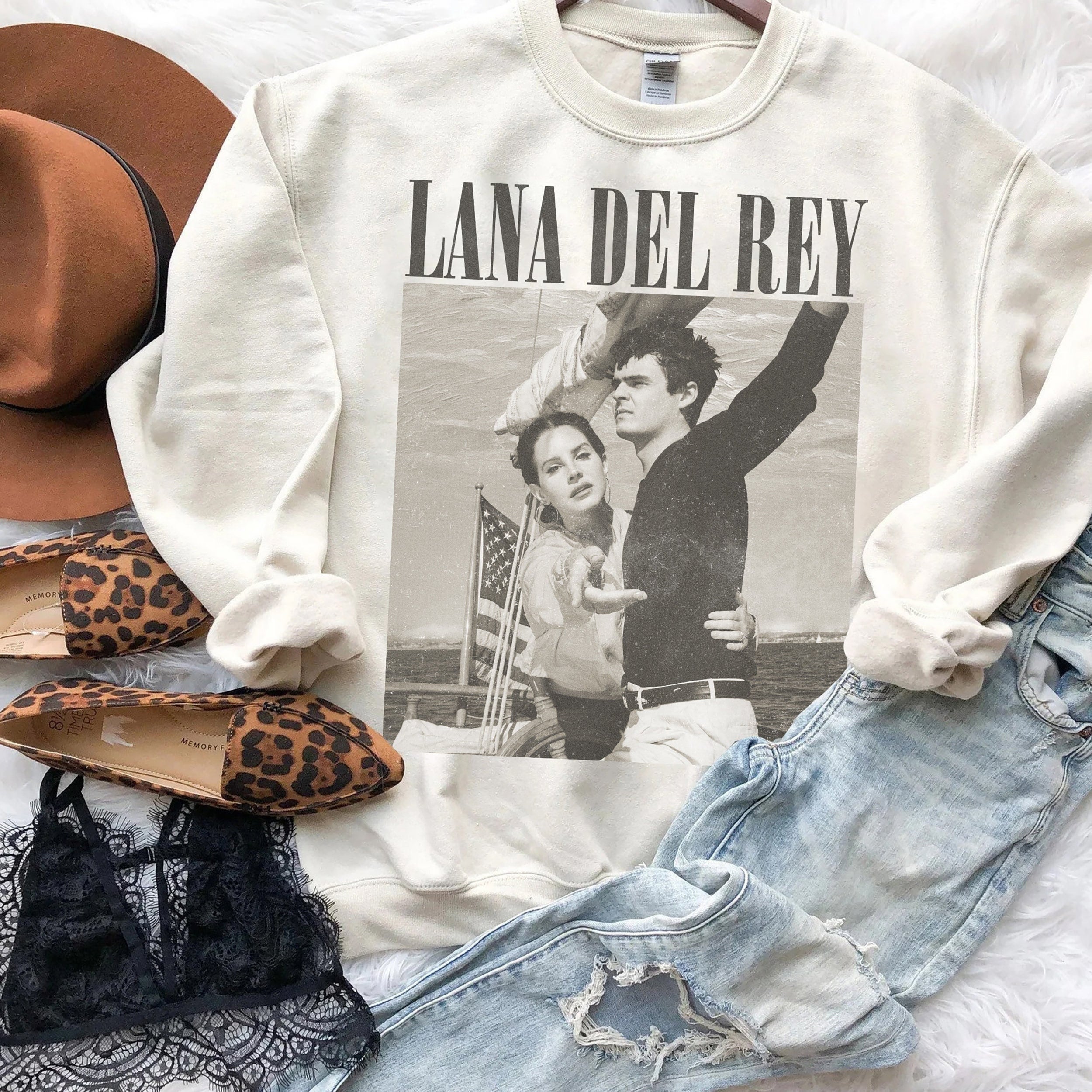 Lana Del Rey Albums Women Couple Unisex T-Shirt Lana Del Rey Albums Women Couple Unisex T-Shirt