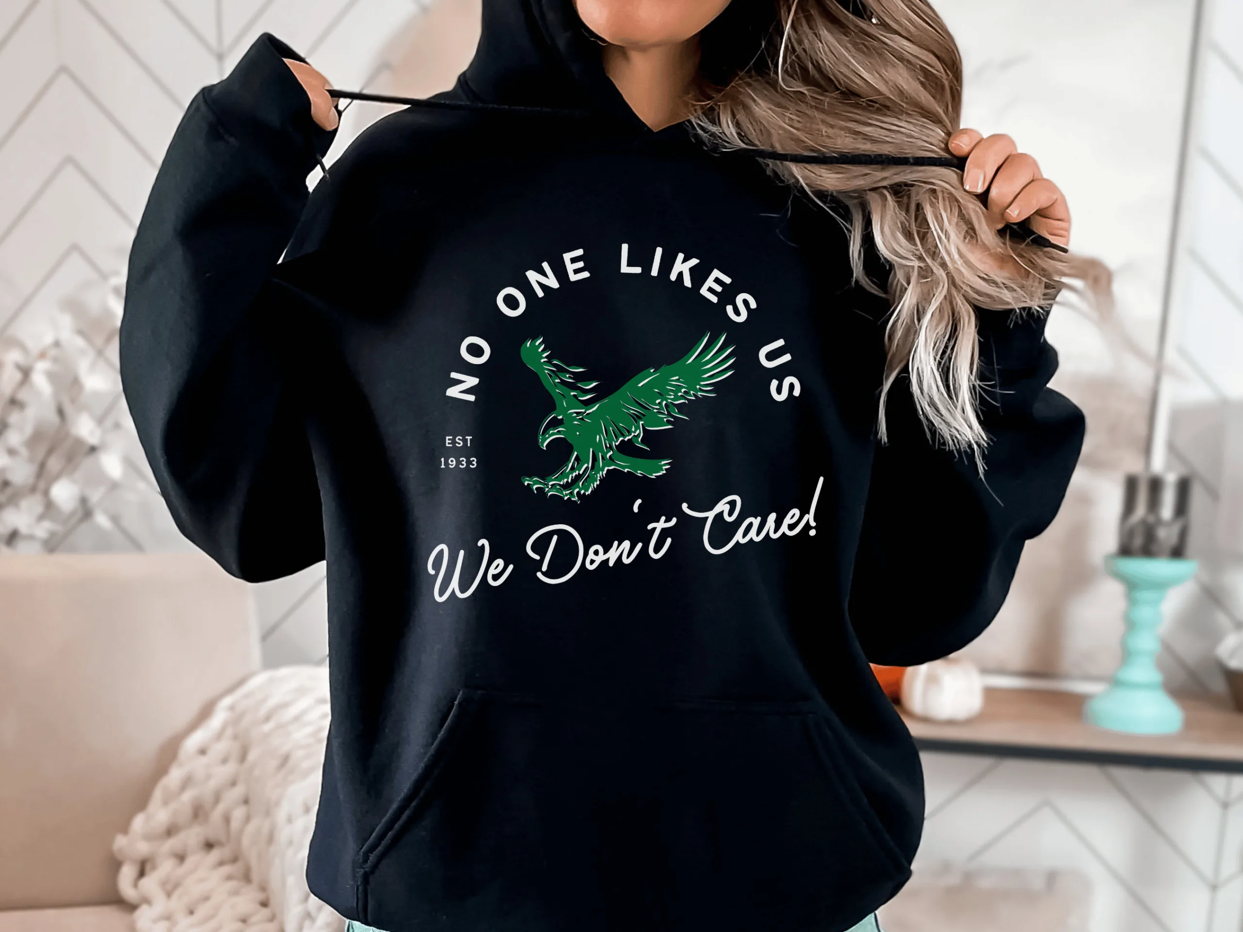 Philadelphia Eagles Sweatshirt, Philadelphia Eagles Est 1933 T-Shirt -  TeeNavi