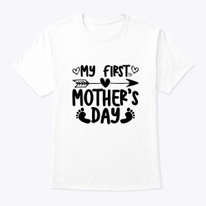 Women My First Mother’s Day Pregnancy Announcement Pregnant T-Shirt