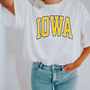 Caitlin Clark T-Shirt Iowa Vintage Fan Football Tailgating