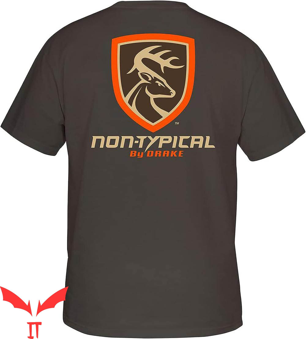 Drake Waterfowl T-Shirt Typical Logo On The Back Vintage Drake Waterfowl T-Shirt Typical Logo On The Back Vintage