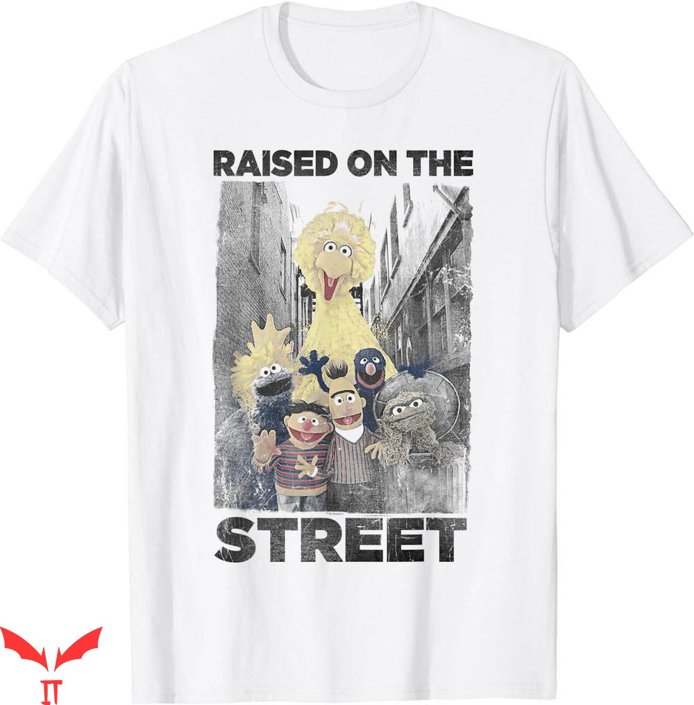 Kaws Sesame Street T-shirt Raised On The Streets T-shirt Kaws Sesame Street T-shirt Raised On The Streets T-shirt