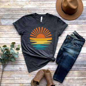 Retro Sunset Rays Wavy Shirt