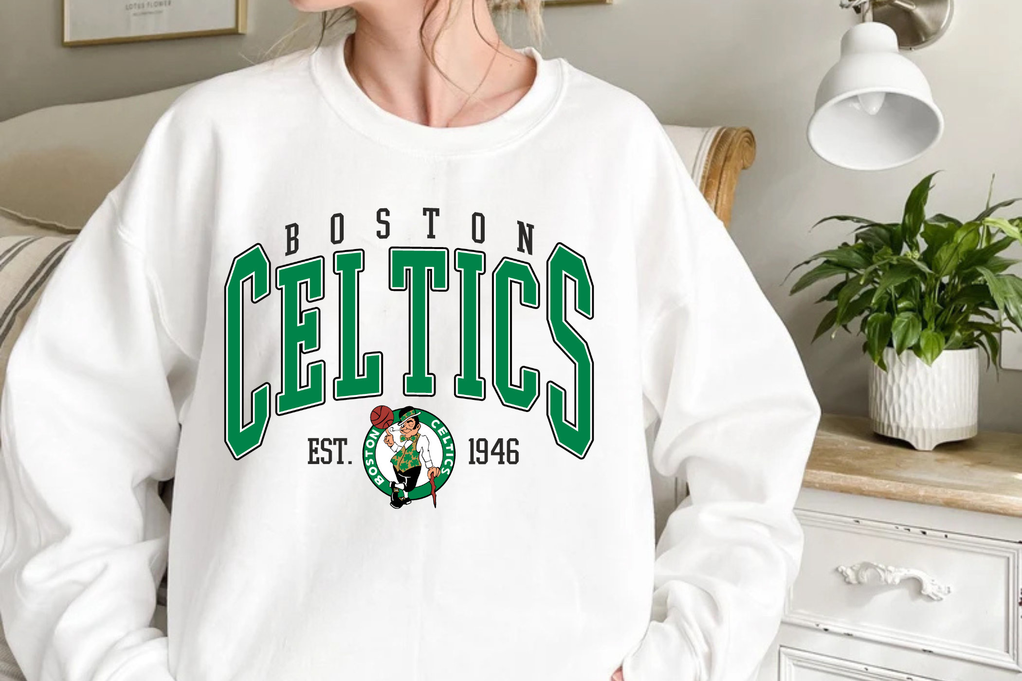 Retro Vintage Boston Basketball 90s Sweatshirt Retro Vintage Boston Basketball 90s Sweatshirt