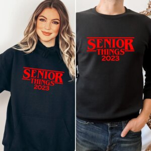 Senior Things 2023 Graduate Grad Year Sweatshirt T-Shirt