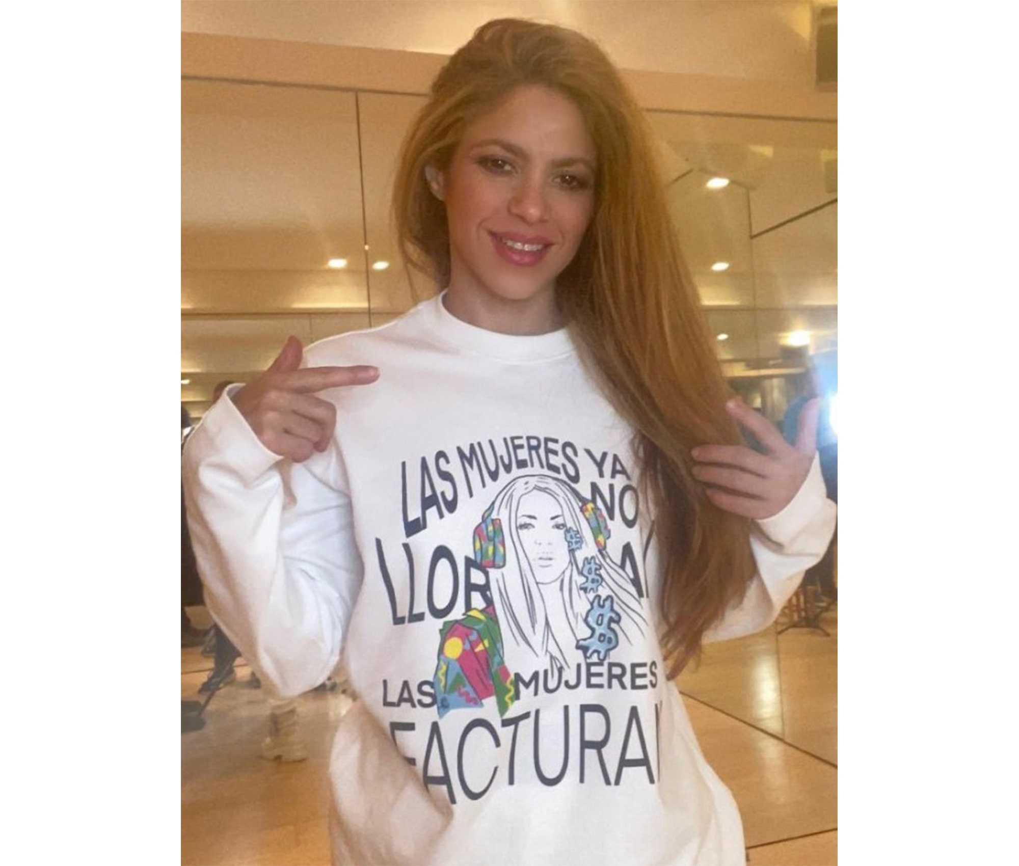 Shakira Las Mujeres Ya No Lloran Celebrities Quotes Sweatshirt Shirt Shakira Las Mujeres Ya No Lloran Celebrities Quotes Sweatshirt Shirt