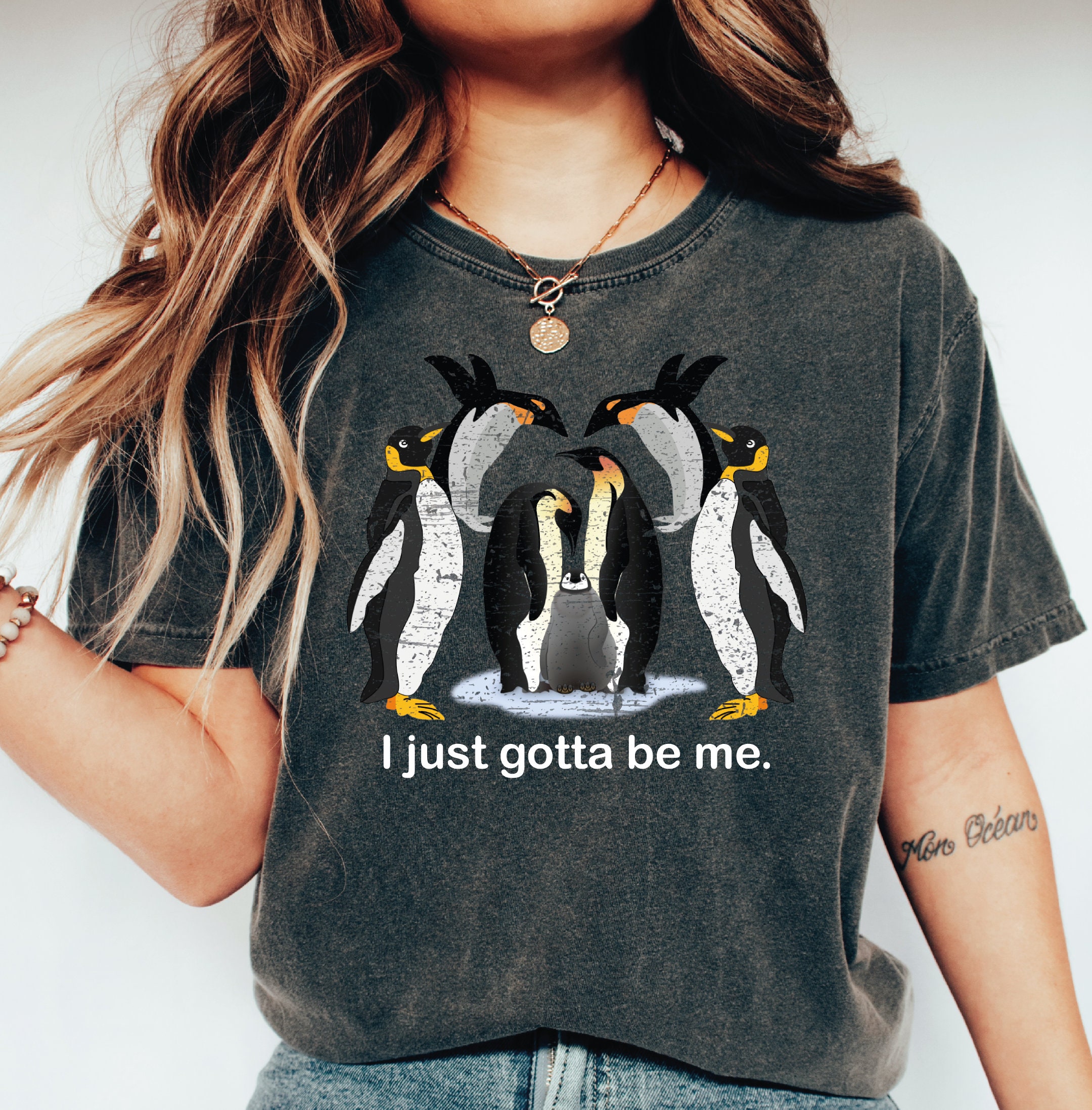 Trending I Just Gotta Be Me Penguin Sweatshirt Trending I Just Gotta Be Me Penguin Sweatshirt