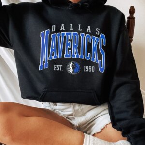 Vintage Dallas Mavericks Basketball Sweatshirt Hoodie Tee