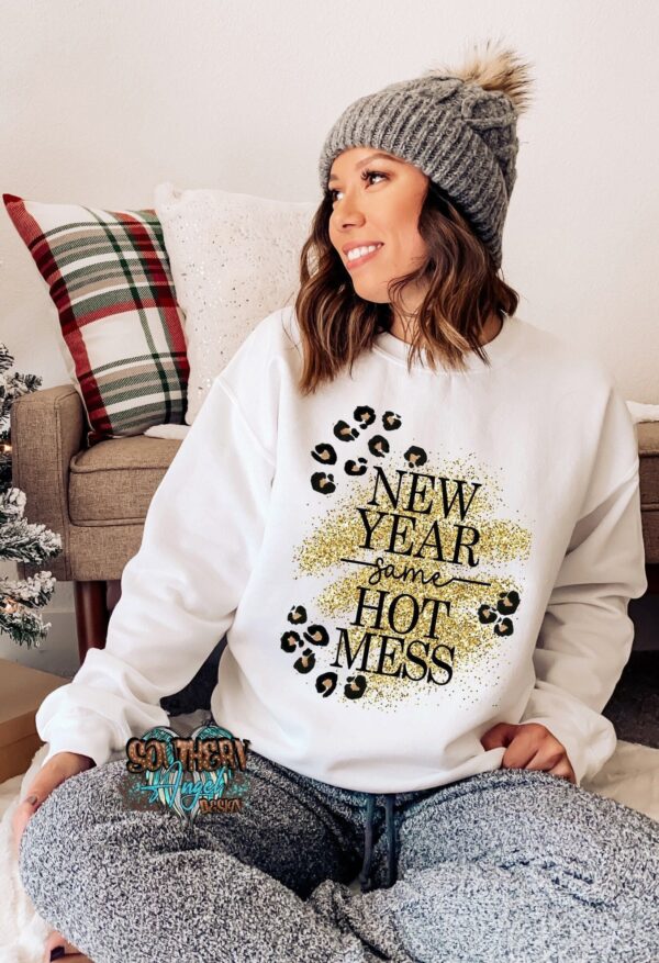 Women’s Leopard Happy New Year Sweatshirt Shirt