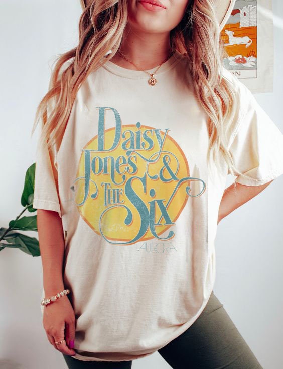 World Tour Daisy Jones And The Six Aurora 2023 Sweatshirt World Tour Daisy Jones And The Six Aurora 2023 Sweatshirt