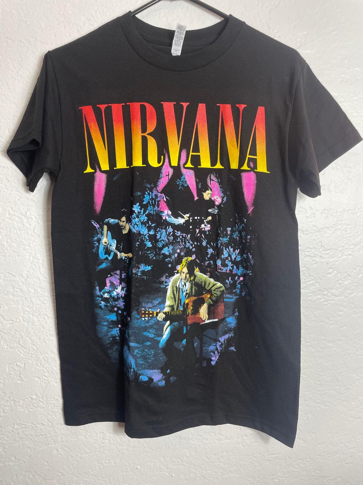 Nirvana Mtv Unplugged In New York Album T-shirt Best Rock Fans Gifts - Apparel, Mug, Home Decor - Perfect Gift For Everyone Nirvana Mtv Unplugged In New York Album T-shirt Best Rock Fans Gifts - Apparel, Mug, Home Decor - Perfect Gift For Everyone