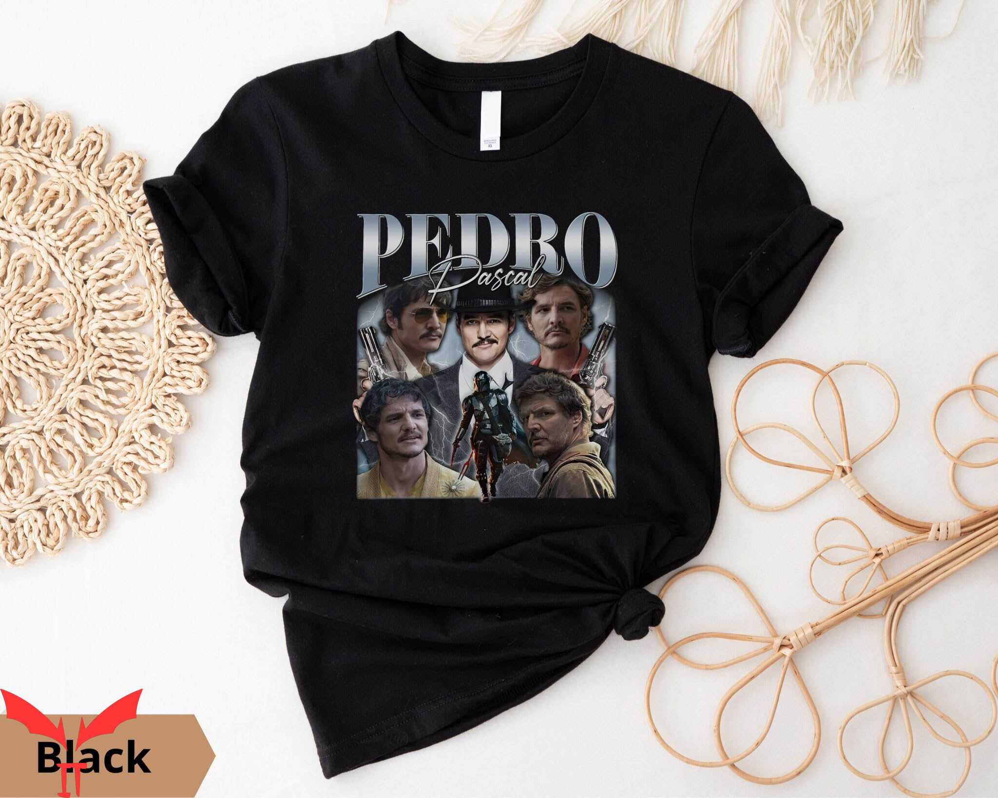 Pedro Pascal T-Shirt Sweats 90s Vintage Christmas Last Of Us Pedro Pascal T-Shirt Sweats 90s Vintage Christmas Last Of Us