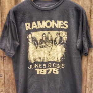Ramones Vintage Band T Shirt – Apparel, Mug, Home Decor – Perfect Gift For Everyone