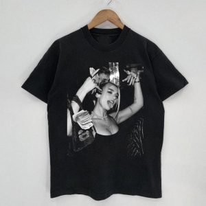 Vintage Dua Lipa Black White Unisex Shirt Gift For Fans – Apparel, Mug, Home Decor – Perfect Gift For Everyone