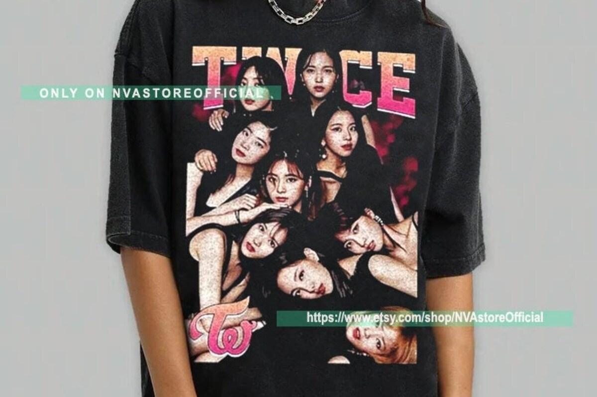 Vintage Kpop Girlgroup Twice T-shirt Sana Tzuyu Nayeon Idol Shirt - Apparel, Mug, Home Decor - Perfect Gift For Everyone Vintage Kpop Girlgroup Twice T-shirt Sana Tzuyu Nayeon Idol Shirt - Apparel, Mug, Home Decor - Perfect Gift For Everyone
