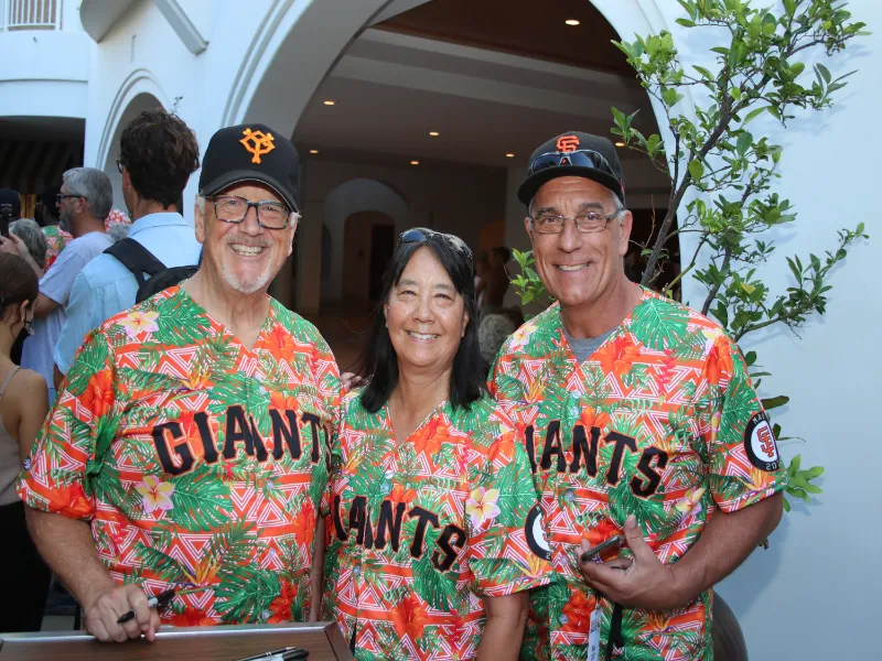 Say Aloha To Your New Favorite Shirt: An In-Depth Review Of The Giants Hawaiian Shirt 7 giants hawaiian shirt