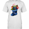 Baby Yoda Hug Tennessee Titans Ornament Merry Christmas 2020 T-Shirt
