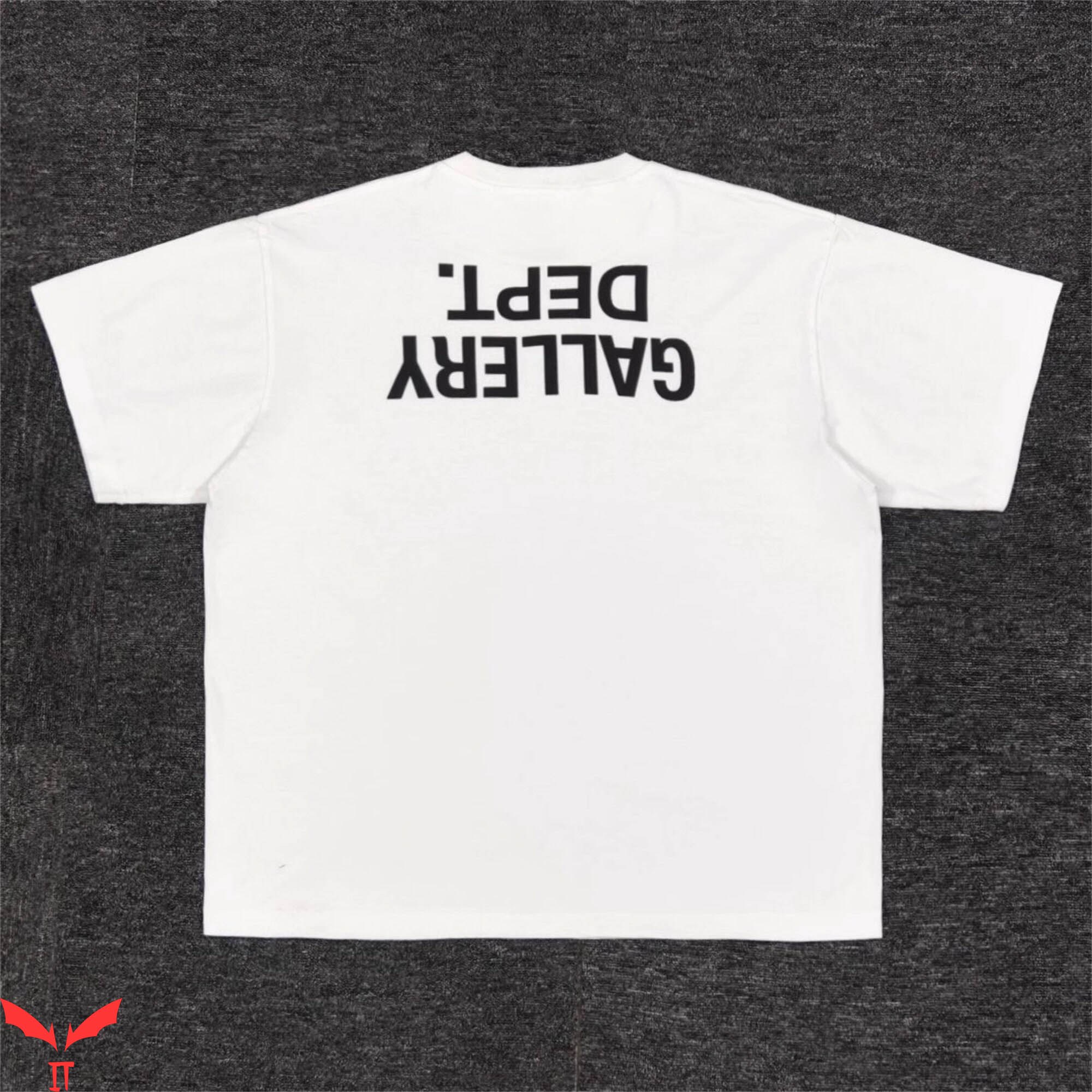 Gallery Dept Hollywood T-Shirt Up-Side Down Logo Streetwear Gallery Dept Hollywood T-Shirt Up-Side Down Logo Streetwear