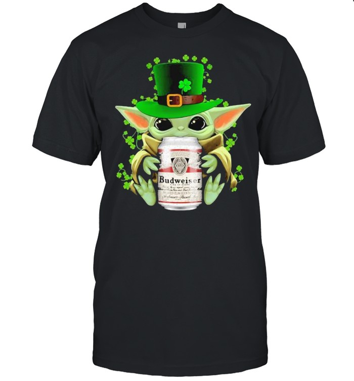 Baby Yoda Hug Budweiser Irish Patricks Day Shirt Baby Yoda Hug Budweiser Irish Patricks Day Shirt