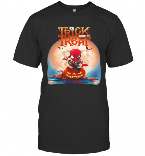 Halloween Spiderman Trick Or Treat Pumpkins T-Shirt Halloween Spiderman Trick Or Treat Pumpkins T-Shirt