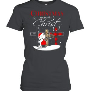 Santa Charlie Brown and Snoopy Christmas begins with Christ t-shirt