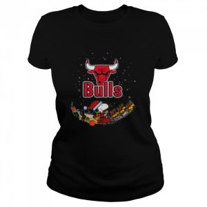 Santa Snoopy and Woodstock Chicago Bulls 2021 Christmas shirt