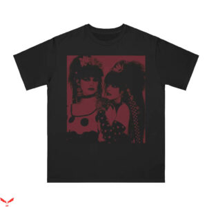 Strawberry Switchblade T-Shirt Organic Classic Tee Trending
