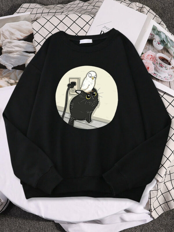 Cat & Pigeon’ Comic Style Cat Sweatshirt