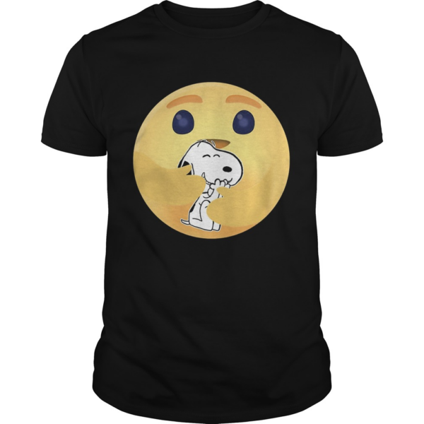 Icon hug snoopy dog shirt