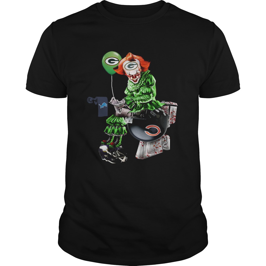 Pennywise Green Bay Packers Bears sitting toilet Chicago Bears shirt Pennywise Green Bay Packers Bears sitting toilet Chicago Bears shirt
