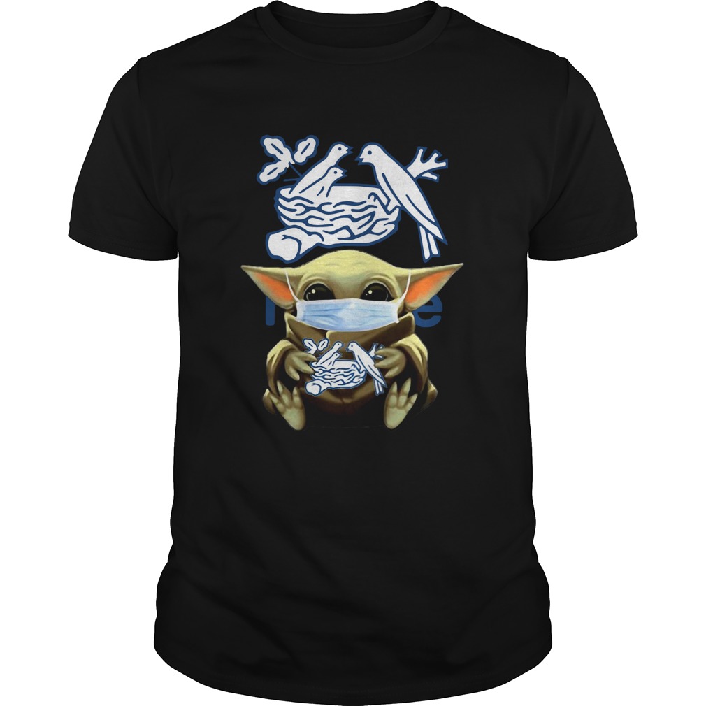 Star Wars Baby Yoda Hug Nestl Covid19 shirt Star Wars Baby Yoda Hug Nestl Covid19 shirt