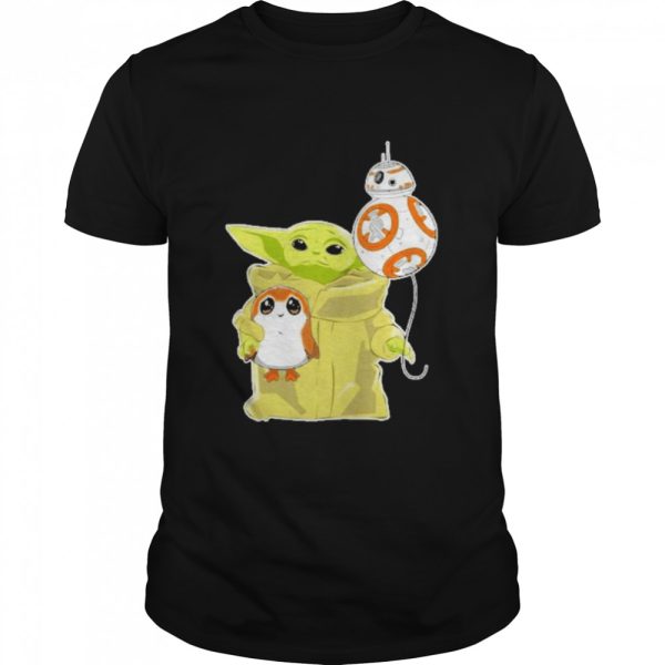 The mandalorian baby yoda hug sad porg shirt